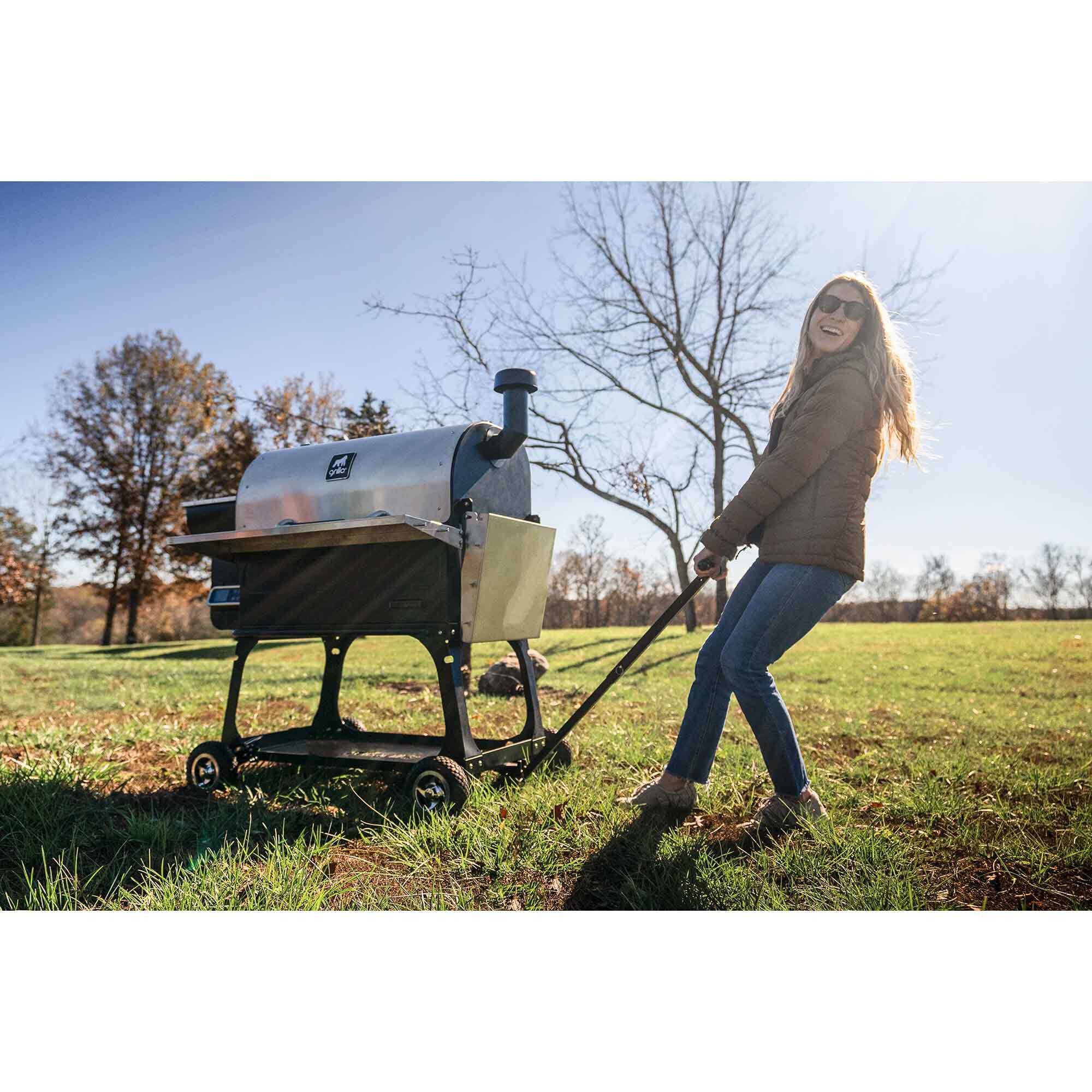 Silverbac® 2.0 XL Wood Pellet Grill with All-Terrain Cart