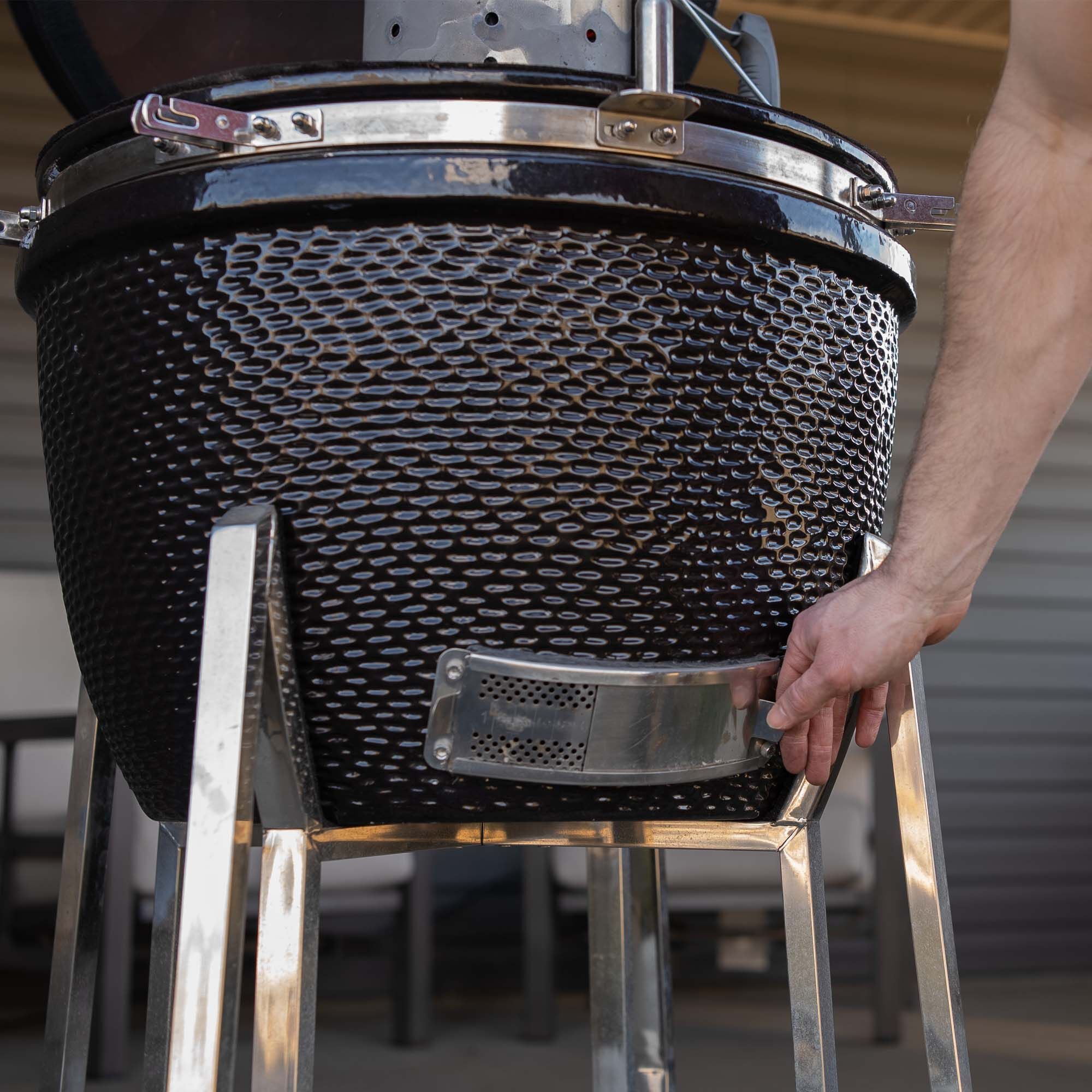 Kong Ceramic Kamado Grill