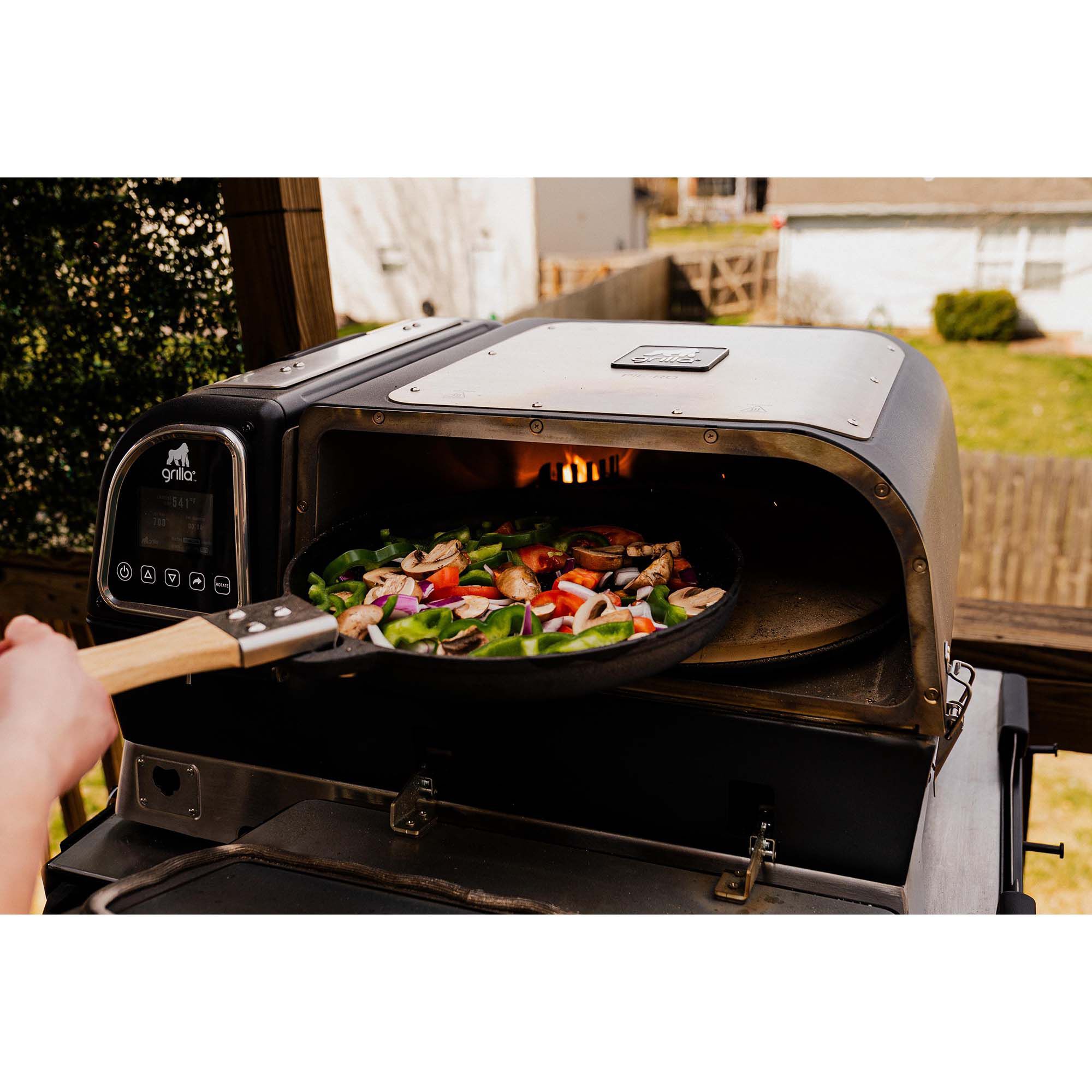 Grilla Pie-Ro™ Wood Pellet Pizza Oven